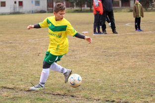 体育mk-武汉三镇被保级!邓卓翔坦言,胜利的滋味不该是别人送的,邓卓翔百科