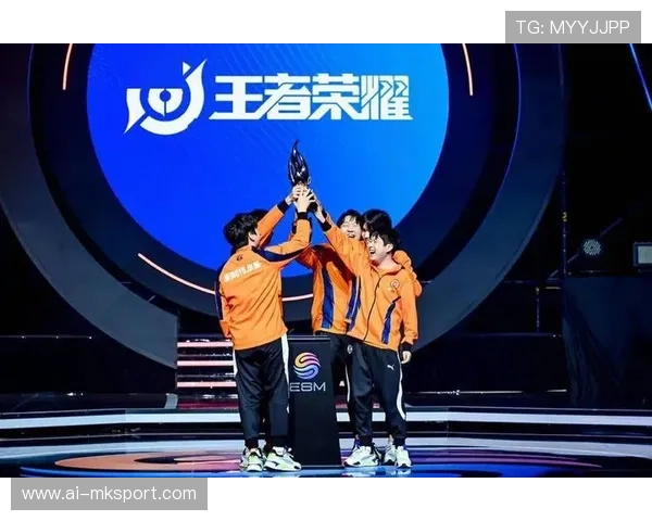 《王者荣耀》年度世界联赛，顶尖战队激烈角逐，冠军花落谁家？