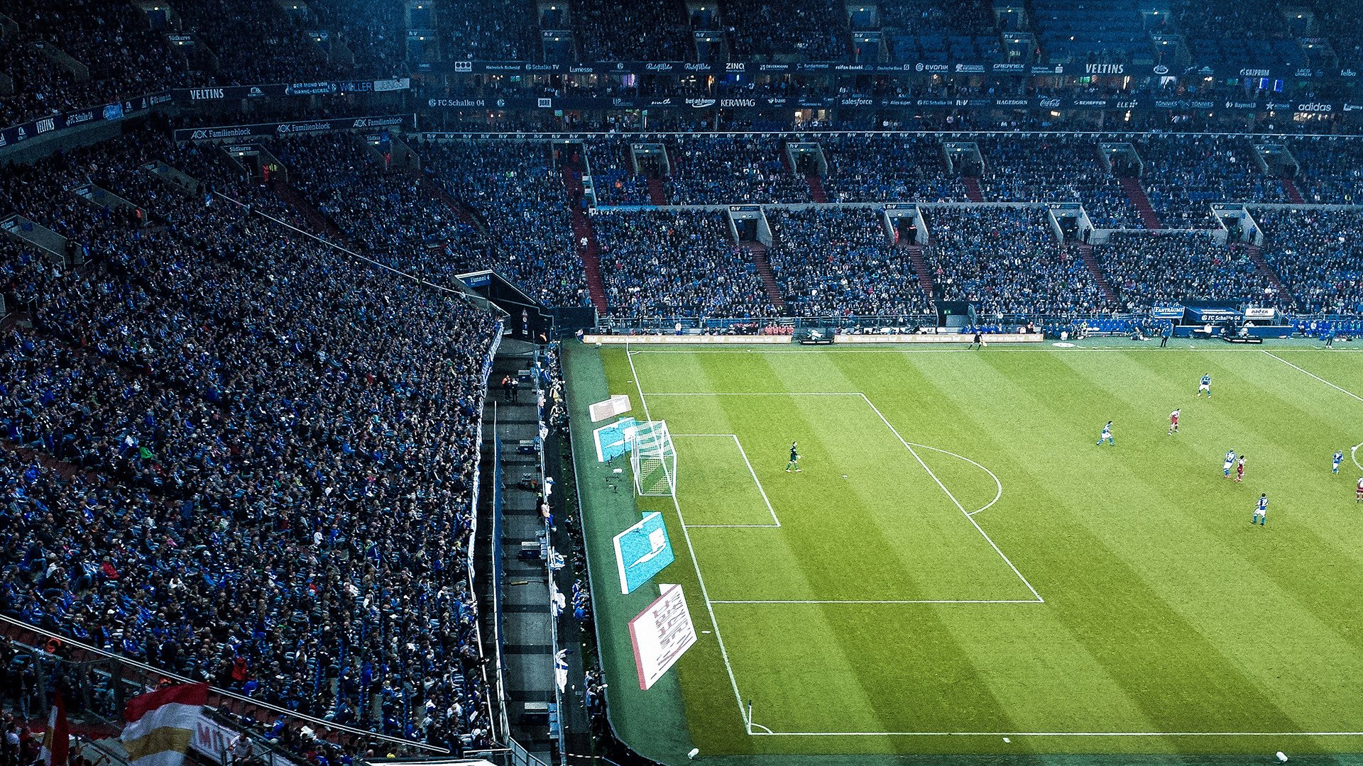 mk体育官网下载安装-曼城强势进攻4-1大胜多特,继续保持欧冠小组赛全胜纪录,曼城4-2多特晋级欧冠4强